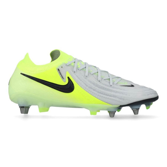 Nike phantom neon color hot for 120$$$