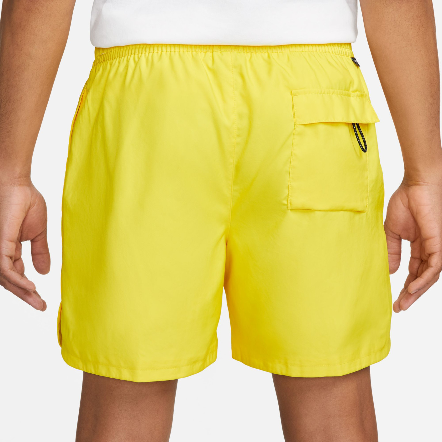 Nike men's sportswear advance 15 woven shorts hotsell