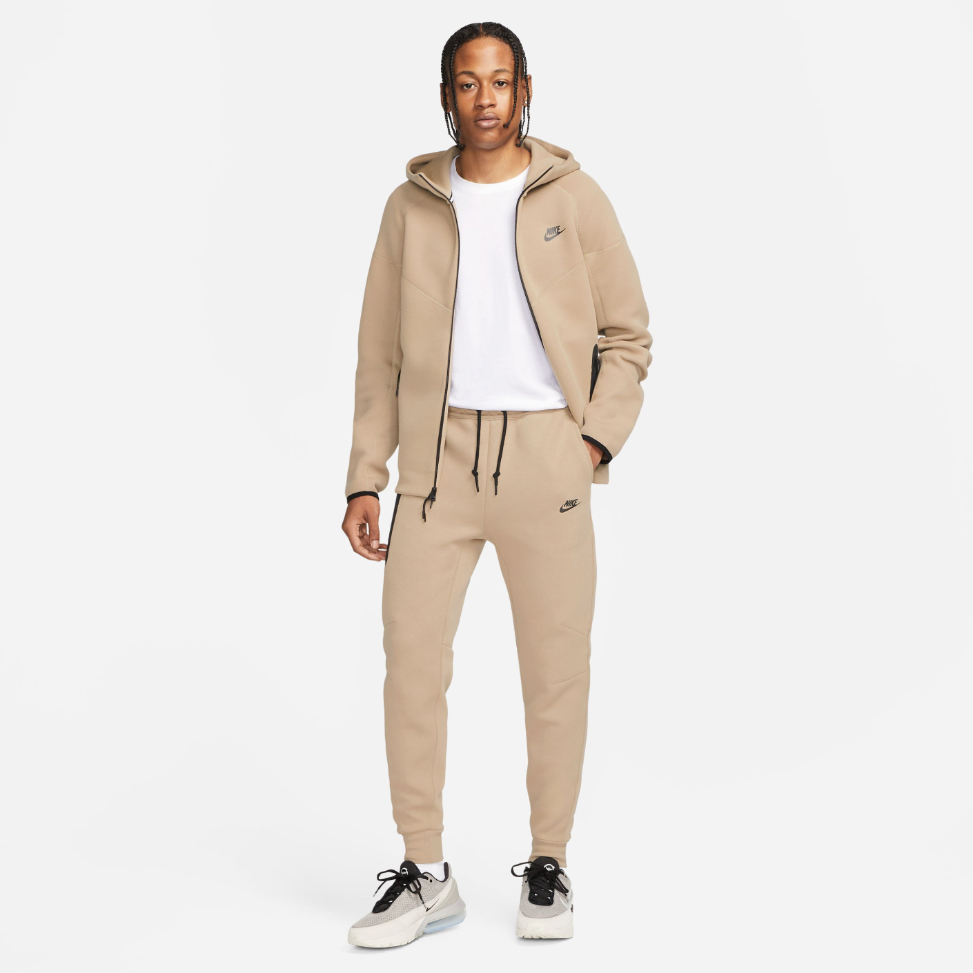 Nike Tech Fleece Tracksuit Sportswear Beige Black KNVBshop