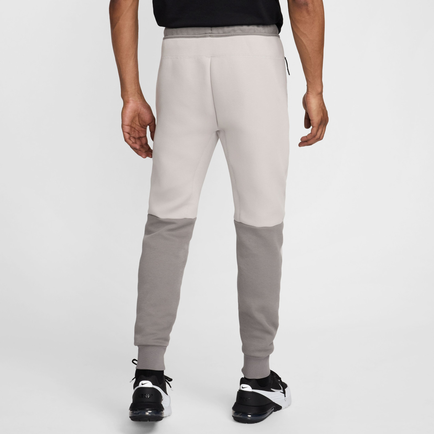 Nike tech fleece pants light grey hotsell