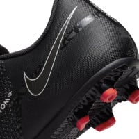 Nike Phantom Club GT2 Grass/Artificial Turf Football Shoes (MG) Black White Red