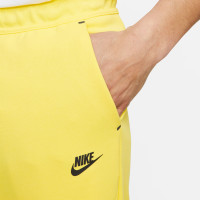 Nike Trainingspak Tech Fleece Lichtgeel