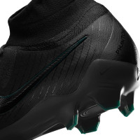 Nike Phantom Luna Pro II Grass Football Shoes (FG) Black Dark Green