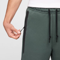 Nike Tech Fleece Shorts Sportswear Dark Green Black