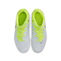 Nike Phantom Luna II Academy Grass/Artificial Grass Football Shoes (MG) Kids Neon Yellow Silver Black