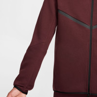 Nike Tech Fleece Sportswear Tracksuit Burgundy Black