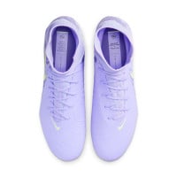 Nike Phantom Luna Academy II Grass/Artificial Grass Football Shoes (MG) Light Purple Light Yellow